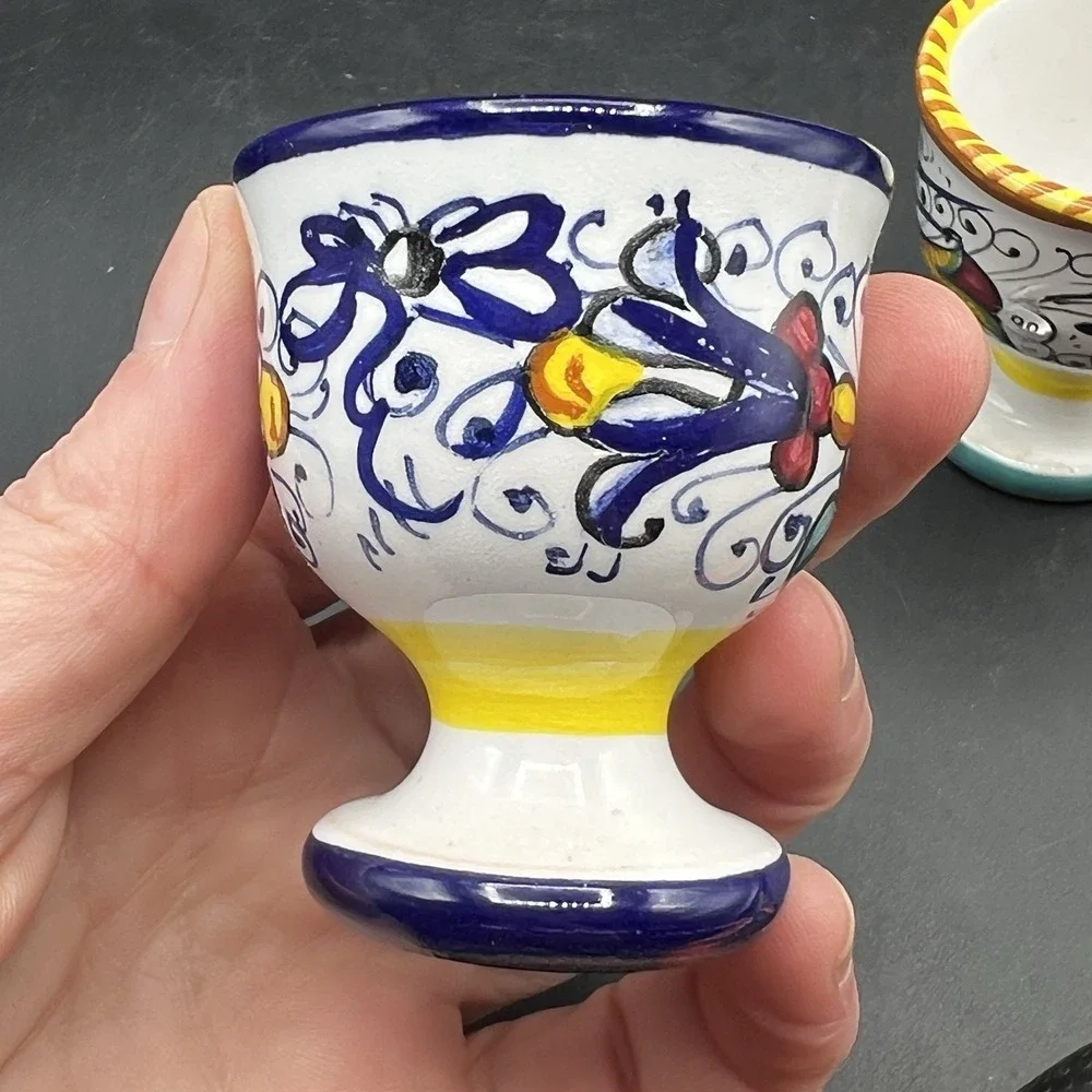 Raffaellesco Hand Painted Egg Cups Italy Deruta Dipinto A Nano Ceramic Set of 3